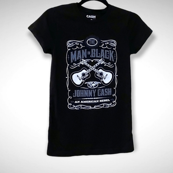 Johnny Cash 'American Rebel' T-shirt - Picture 1 of 5